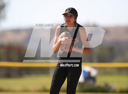 Thumbnail 2 in Riverbank vs. Calaveras (CIF SJS D5 Semifinal Playoff) photogallery.