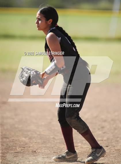 Thumbnail 2 in Riverbank vs. Calaveras (CIF SJS D5 Semifinal Playoff) photogallery.