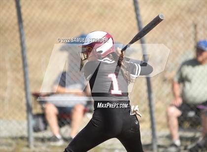 Thumbnail 3 in Riverbank vs. Calaveras (CIF SJS D5 Semifinal Playoff) photogallery.