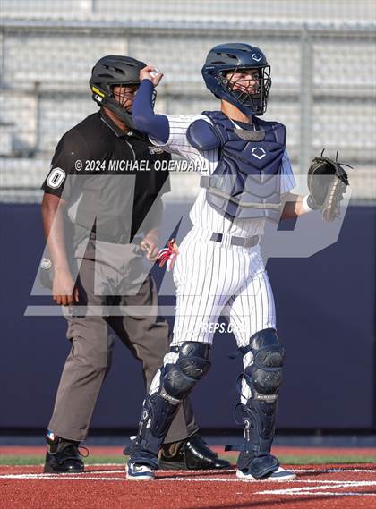 Thumbnail 3 in Chalmette @ West Monroe (LHSAA Regional DIV I Non-Select Game 1) photogallery.