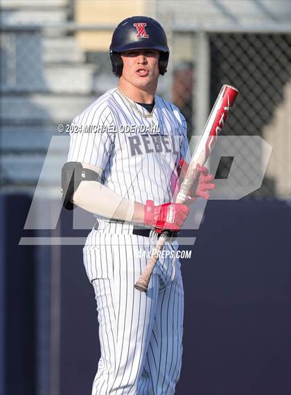 Thumbnail 3 in Chalmette @ West Monroe (LHSAA Regional DIV I Non-Select Game 1) photogallery.