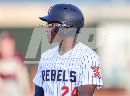 Thumbnail 2 in Chalmette @ West Monroe (LHSAA Regional DIV I Non-Select Game 1) photogallery.