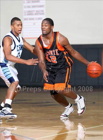 Thumbnail 1 in Alief Elsik vs. La Porte (McDonald's Texas Invitational) photogallery.
