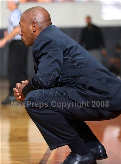Thumbnail 3 in Alief Elsik vs. La Porte (McDonald's Texas Invitational) photogallery.