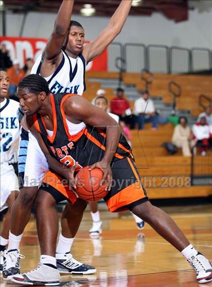 Thumbnail 3 in Alief Elsik vs. La Porte (McDonald's Texas Invitational) photogallery.