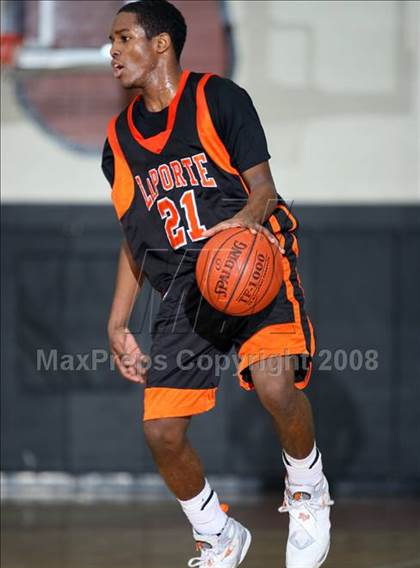 Thumbnail 1 in Alief Elsik vs. La Porte (McDonald's Texas Invitational) photogallery.