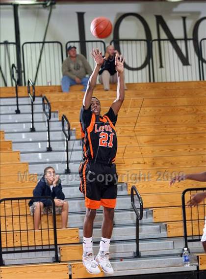 Thumbnail 3 in Alief Elsik vs. La Porte (McDonald's Texas Invitational) photogallery.