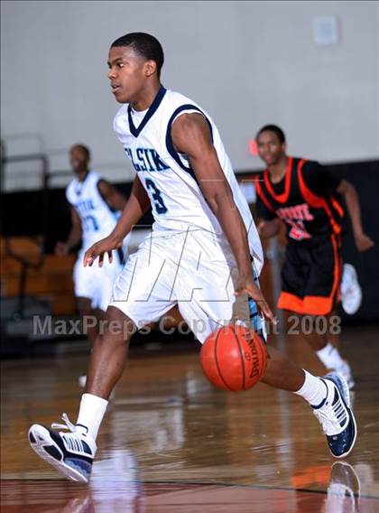 Thumbnail 3 in Alief Elsik vs. La Porte (McDonald's Texas Invitational) photogallery.
