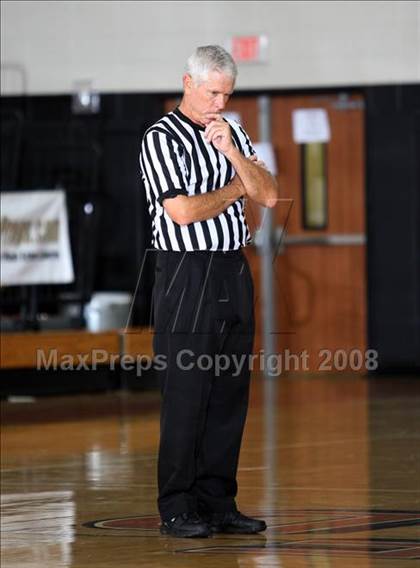 Thumbnail 3 in Alief Elsik vs. La Porte (McDonald's Texas Invitational) photogallery.