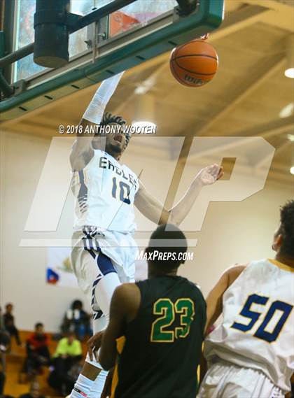 Thumbnail 2 in Northwood Temple Academy vs Independence (Hoops and Dreams Showcase) photogallery.