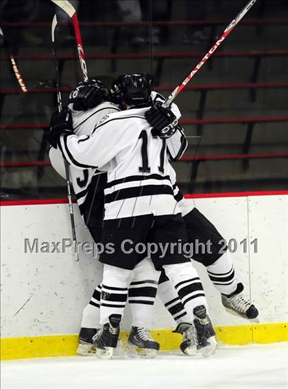 Thumbnail 3 in Hamden @ Xavier photogallery.