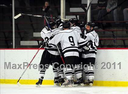 Thumbnail 1 in Hamden @ Xavier photogallery.