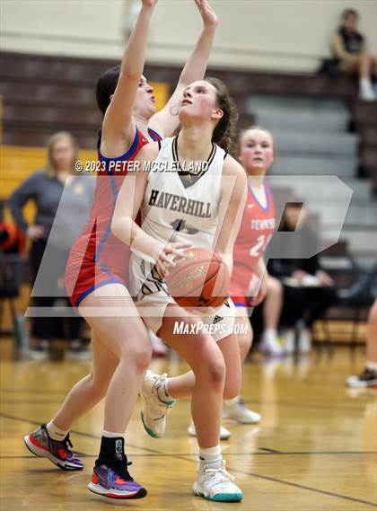 Thumbnail 3 in Tewksbury Memorial @ Haverhill photogallery.