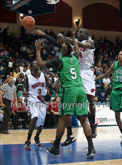 Thumbnail 3 in Hoover vs Lincoln (CIF SDS D2 Final) photogallery.