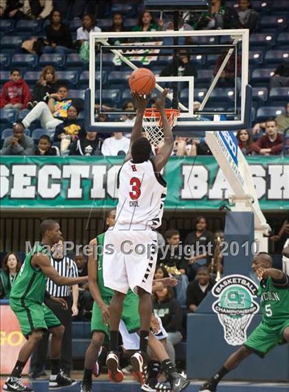 Thumbnail 2 in Hoover vs Lincoln (CIF SDS D2 Final) photogallery.