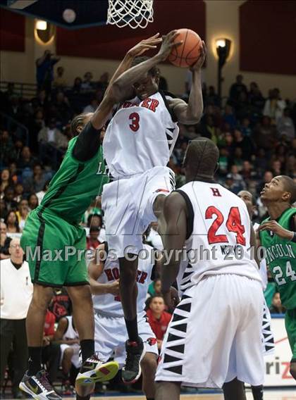 Thumbnail 3 in Hoover vs Lincoln (CIF SDS D2 Final) photogallery.