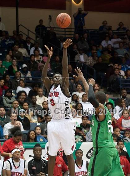 Thumbnail 2 in Hoover vs Lincoln (CIF SDS D2 Final) photogallery.