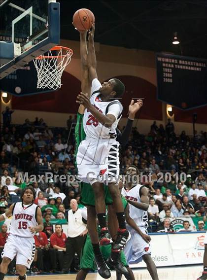 Thumbnail 1 in Hoover vs Lincoln (CIF SDS D2 Final) photogallery.