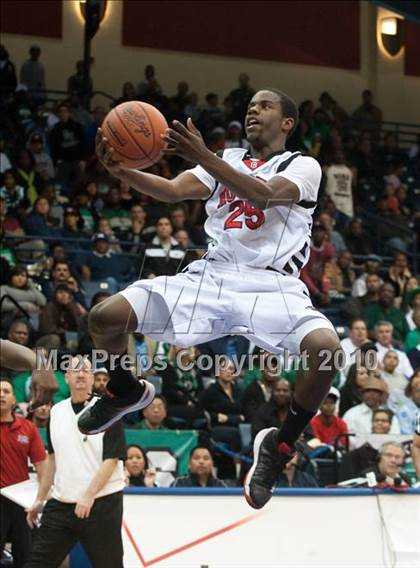 Thumbnail 2 in Hoover vs Lincoln (CIF SDS D2 Final) photogallery.