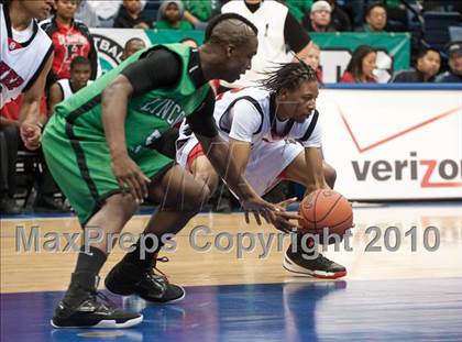 Thumbnail 2 in Hoover vs Lincoln (CIF SDS D2 Final) photogallery.