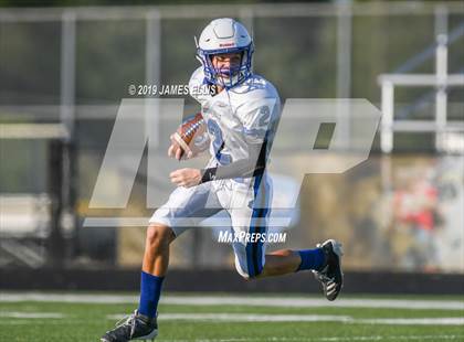 Thumbnail 3 in McGregor vs. Bosqueville photogallery.