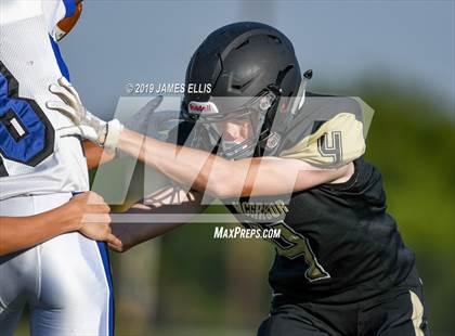 Thumbnail 1 in McGregor vs. Bosqueville photogallery.