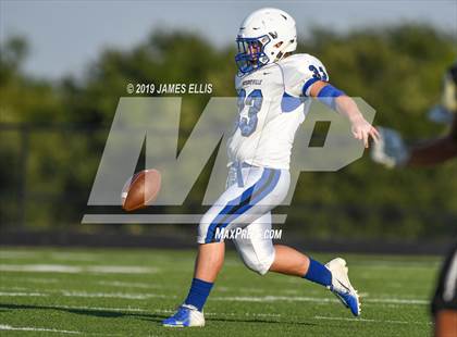 Thumbnail 2 in McGregor vs. Bosqueville photogallery.