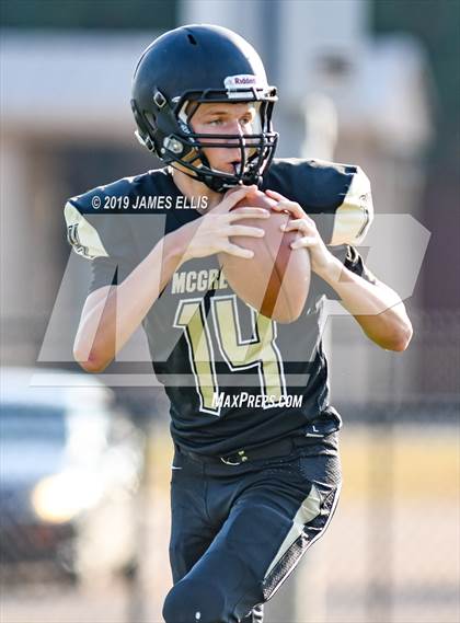 Thumbnail 3 in McGregor vs. Bosqueville photogallery.