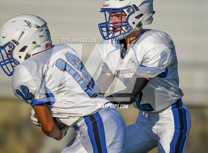 Thumbnail 1 in McGregor vs. Bosqueville photogallery.