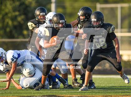 Thumbnail 3 in McGregor vs. Bosqueville photogallery.