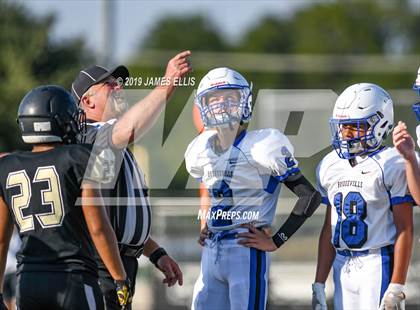 Thumbnail 3 in McGregor vs. Bosqueville photogallery.