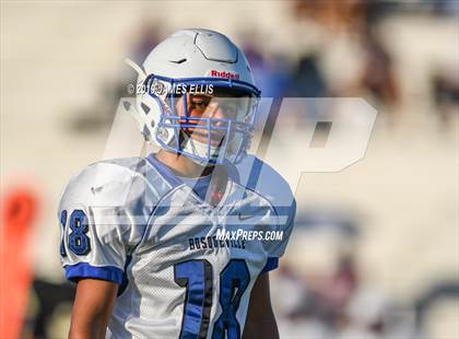 Thumbnail 1 in McGregor vs. Bosqueville photogallery.