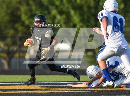 Thumbnail 3 in McGregor vs. Bosqueville photogallery.