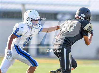 Thumbnail 1 in McGregor vs. Bosqueville photogallery.