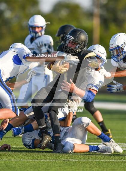 Thumbnail 2 in McGregor vs. Bosqueville photogallery.