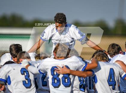Thumbnail 2 in McGregor vs. Bosqueville photogallery.