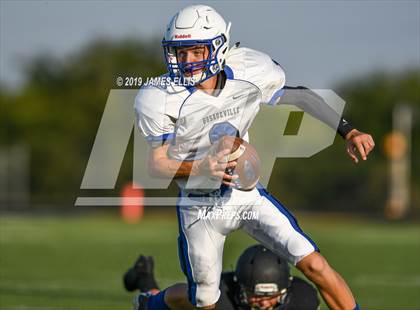 Thumbnail 3 in McGregor vs. Bosqueville photogallery.