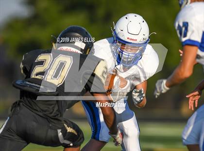 Thumbnail 1 in McGregor vs. Bosqueville photogallery.