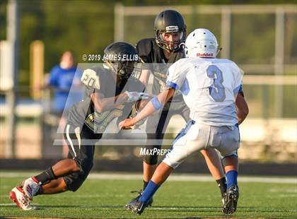 Thumbnail 1 in McGregor vs. Bosqueville photogallery.
