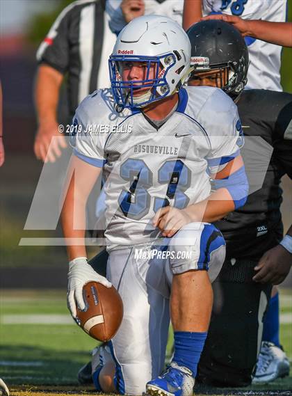 Thumbnail 3 in McGregor vs. Bosqueville photogallery.