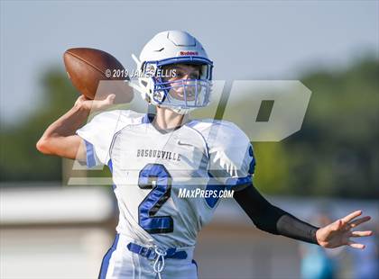 Thumbnail 2 in McGregor vs. Bosqueville photogallery.