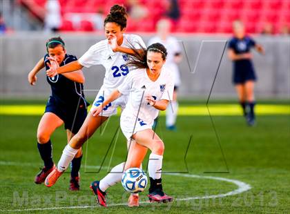 Thumbnail 2 in Juan Diego Catholic vs Dixie (UHSAA 3A Final) photogallery.