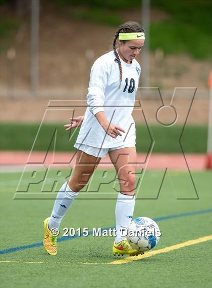 Thumbnail 2 in Chaparral vs. Grandview (CHSAA 5A Quarter Finals) photogallery.