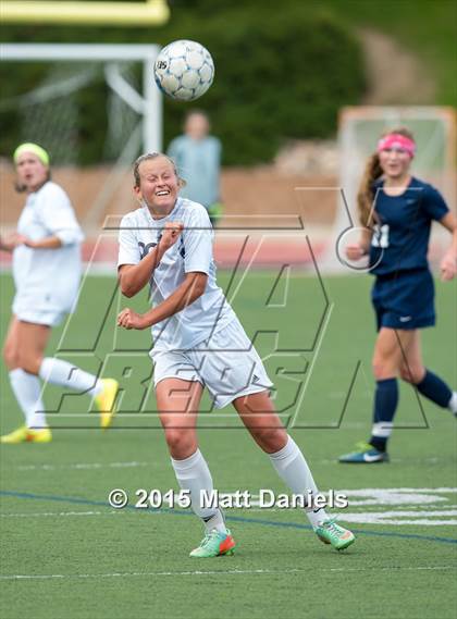 Thumbnail 3 in Chaparral vs. Grandview (CHSAA 5A Quarter Finals) photogallery.