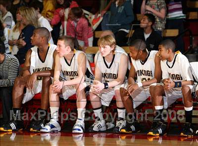 Thumbnail 1 in San Joaquin Memorial vs. Campbell Hall (CIF SoCal Regional D4 Final) photogallery.