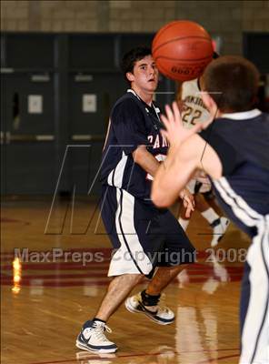 Thumbnail 3 in San Joaquin Memorial vs. Campbell Hall (CIF SoCal Regional D4 Final) photogallery.