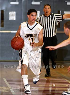 Thumbnail 2 in San Joaquin Memorial vs. Campbell Hall (CIF SoCal Regional D4 Final) photogallery.