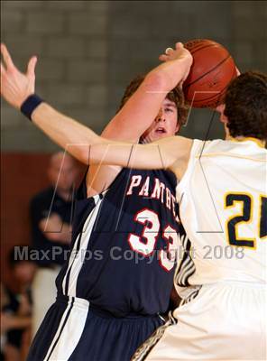 Thumbnail 3 in San Joaquin Memorial vs. Campbell Hall (CIF SoCal Regional D4 Final) photogallery.
