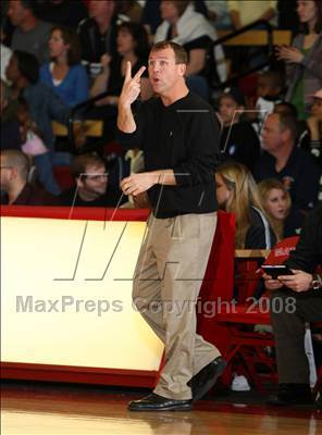 Thumbnail 1 in San Joaquin Memorial vs. Campbell Hall (CIF SoCal Regional D4 Final) photogallery.