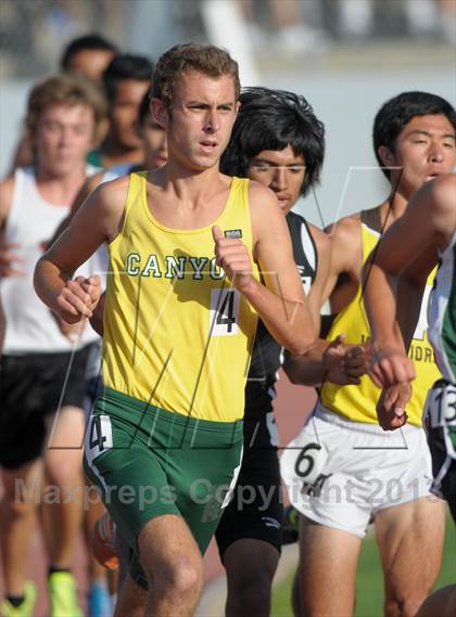 Thumbnail 1 in CIF SS Track and Field Finals (Boys Divisions 2 & 3 - 3200m) photogallery.